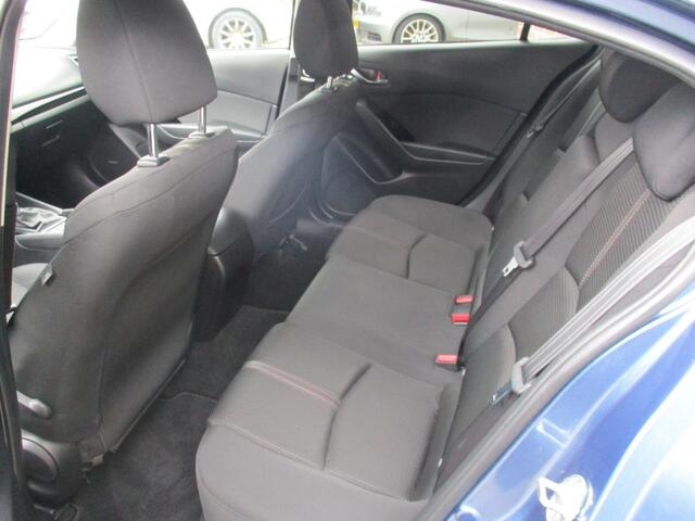 Mazda 3 2.0 SkyActiv-G 120GT-M Stuur/ Stoel verw. Head-up