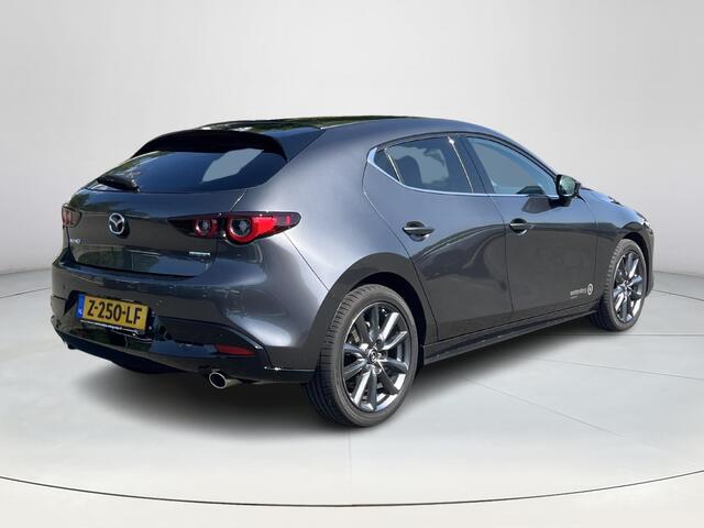 Mazda 3 2.0 e-SkyActiv-G M Hybrid 150 Homura | Ap­ple Car­Play & An­droid Auto(TM) | Camera | Radar-cruise |
