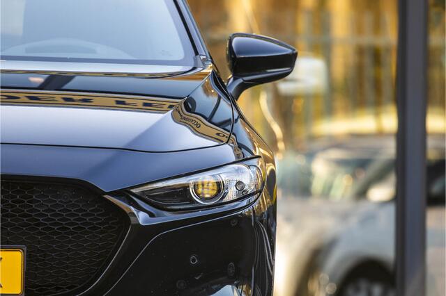 Mazda 3 2.0 SkyActiv-X 180 Comfort met Bose