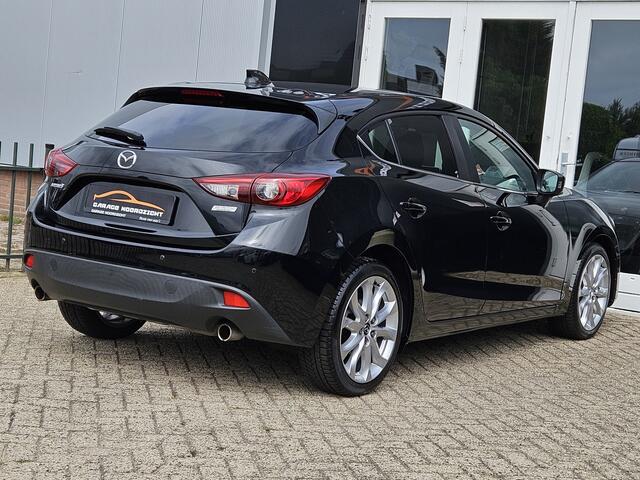 Mazda 3 2.0 SkyActiv-G 120 GT-M CRUISE CONTROL|ECC/AIRCO|PDC|BLUE TOOTH TELEFONIE|18 INCH Maandag tot Vrijdag geopend van 09.00 tot 20.00 uur en Zaterdag van 09.00 tot 18.00 uur
