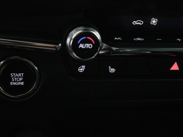 Mazda 3 2.0 e-SkyActiv-G M Hybrid 150 Exclusive-line