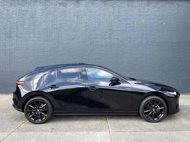 Mazda 3 2.0 e-SkyActiv-X M Hybrid 186 Exclusive-line
