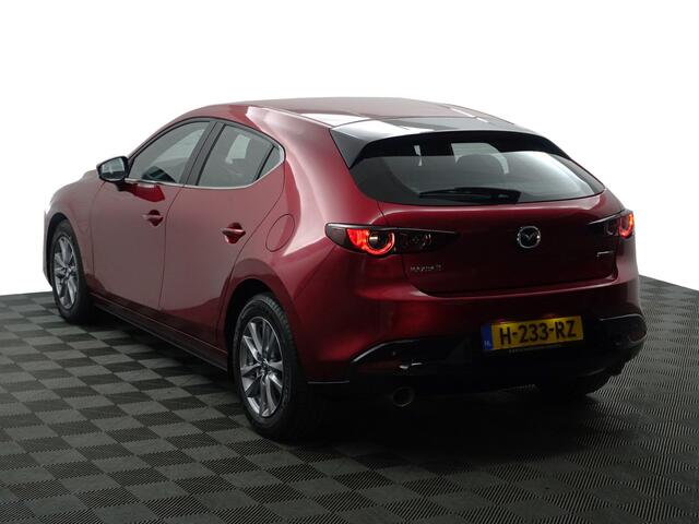 Mazda 3 2.0 e-SkyActiv-X M Hybrid 180 Park Assist, Xenon Led, Navi, Keyless, Virtual Cockpit, Clima, Cruise