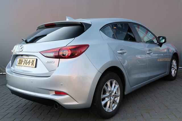 Mazda 3 BWJ 2019 2.0 SkyActiv-G 120 PK SkyLease+ XENON / NAVI / CLIMA / CRUISE / CAMERA / LMV / PDC / HEADUP DISPLAY