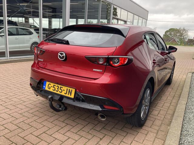 Mazda 3 2.0 M Hybrid 180pk Comfort met Bose LEDER/KEYLESS/CAMERA/CARPLAY/PDC/AFN.TREKHAAK