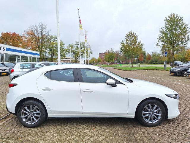 Mazda 3 2.0 e-SkyActiv-G M Hybrid 122