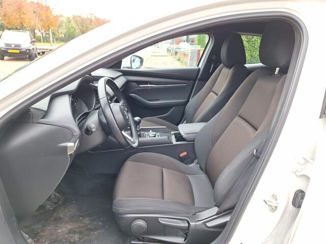 Mazda 3 2.0 e-SkyActiv-G M Hybrid 122