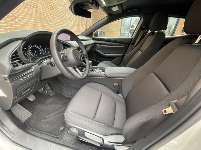Mazda 3 2.5 e-SkyActiv-G 140 M Hybrid 140 Homura