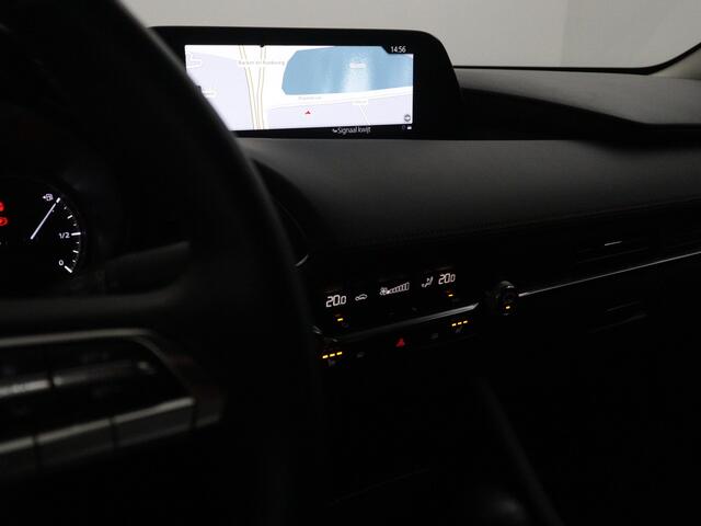 Mazda 3 2.0 e-SkyActiv-G M Hybrid 122 Luxury