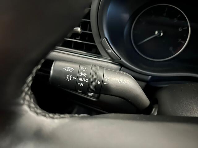 Mazda 3 2.0 e-SkyActiv-G M Hybrid 122 Comfort