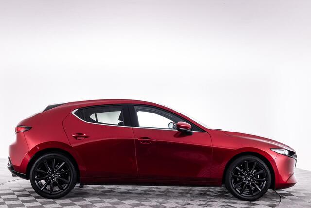 Mazda 3 2.0 e-SkyActiv-X M Hybrid 186 Luxury LEDER | Bose AUDIO | HEAD-UP DISPLAY | CAMERA | Bijna ALS NIEUW | PRACHTIGE AUTO!