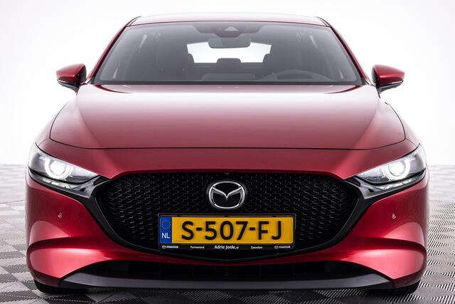 Mazda 3 2.0 e-SkyActiv-X M Hybrid 186 Luxury LEDER | Bose AUDIO | HEAD-UP DISPLAY | CAMERA | Bijna ALS NIEUW | PRACHTIGE AUTO!