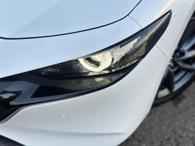 Mazda 3 2.5 e-SkyActiv-G Exclusive-line