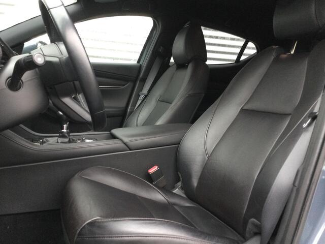 Mazda 3 2.0 e-SkyActiv-G M Hybrid 122 Comfort met Bose | Leder | Camera | Dealer onderhouden |