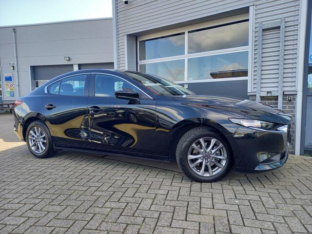 Mazda 3 2.0 e-SkyActiv-G M Hybrid 122 - 1 EIGENAAR - NL AUTO - CARPLAY / ANDROID - PDC - LED