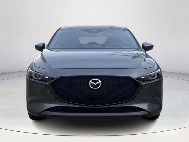 Mazda 3 2.5 e-SkyActiv-G M Hybrid 140 Takumi | Leder | Bose | Stoel/stuurverwarming | Adaptief cruise control | Elektrische verstelbare stoelen met geheugen | Achteruitrijcamera | Head-up display |