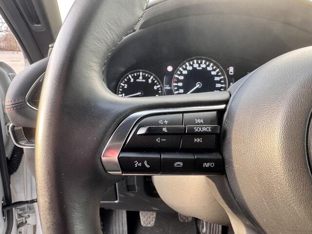 Mazda 3 2.0 e-SkyActiv-G M Hybrid 150 Homura / Apple Carplay/Android Auto / Cruise control adaptief / Kunstlederen interieurdelen / Navigatiesysteem full map / Electronic climate controle /