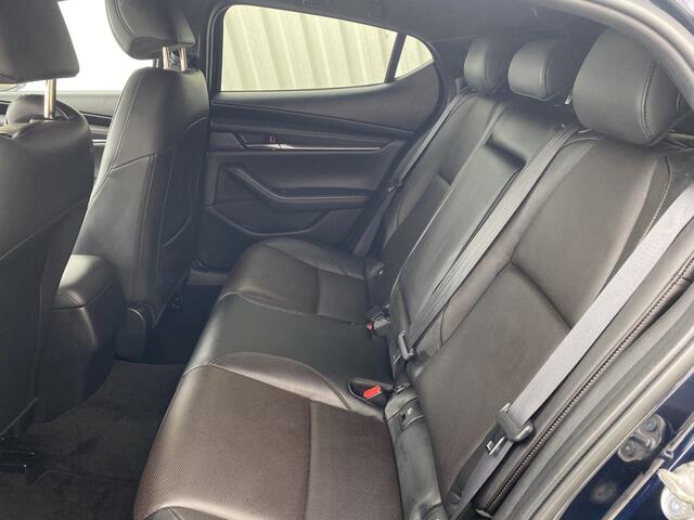 Mazda 3 2.0 e-SkyActiv-G M Hybrid 122 Luxury | Leder | Camera | Info Bas: 0492-588982 Info Bas: 0492-588982