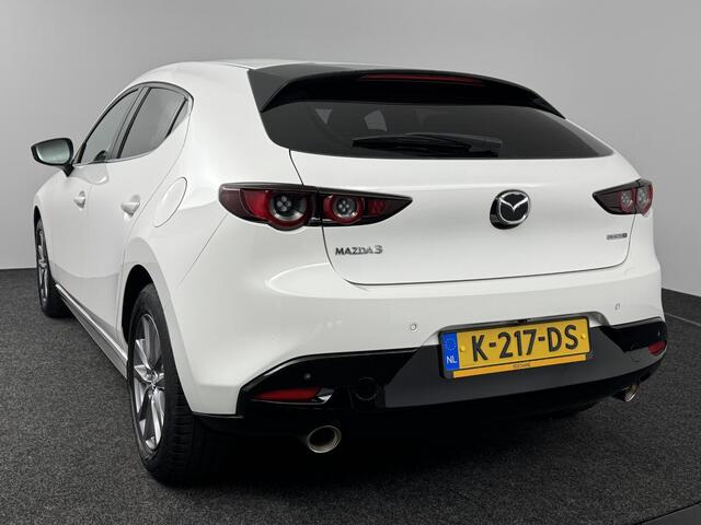 Mazda 3 2.0 e-SkyActiv-X M Hybrid 180 Comfort | BOSE-audiosysteem | Lederen Bekleding | Stoel/stuurverwarming | All-season banden