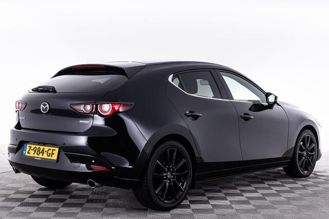 Mazda 3 2.0 e-SkyActiv-G M Hybrid 150 Homura | AUTOMAAT | APPLE CARPLAY | 18 INCH | DODEHOEK DETECTIE | ACHTERUITRIJCAMERA | HEAD UP | NED AUTO | * 6 JAAR FABRIEKSGARANTIE |