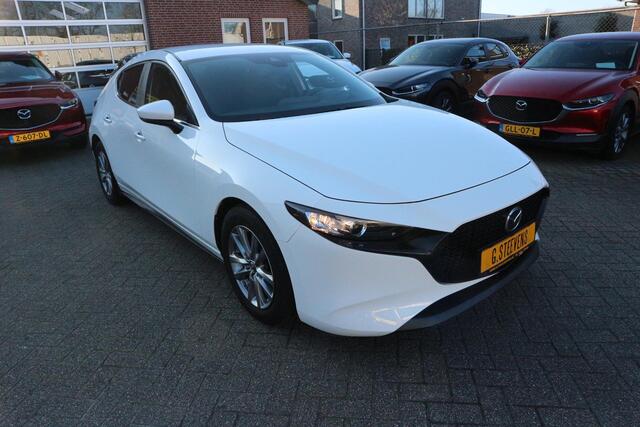 Mazda 3 2.0 e-SkyActiv-G M Hybrid 122 Navigatie