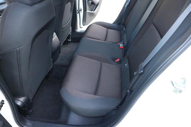 Mazda 3 2.0 e-SkyActiv-G M Hybrid 122 Navigatie