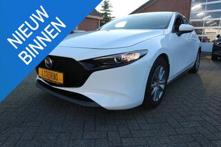 mazda-3-2.0-e-skyactiv-g-m-hybrid-1