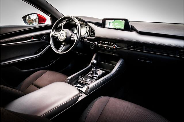 Mazda 3 2.0 e-SkyActiv-G M Hybrid 150 Sportive | 18 inch | Adapt. Cruise | Camera | PDC