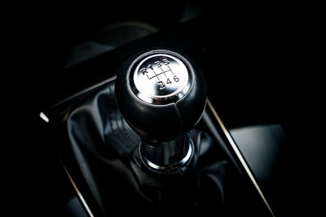 Mazda 3 2.0 e-SkyActiv-G M Hybrid 150 Sportive | 18 inch | Adapt. Cruise | Camera | PDC