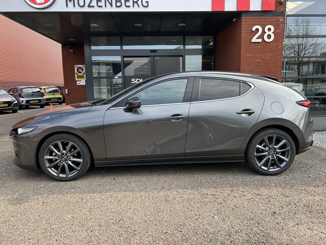 Mazda 3 2.0 e-SkyActiv-G M Hybrid 122 Luxury // FULL LED // NAVI + CARPLAY // ADAPTIV CRUISE // PDC // 360 CAMERA // BOSE AUDIO