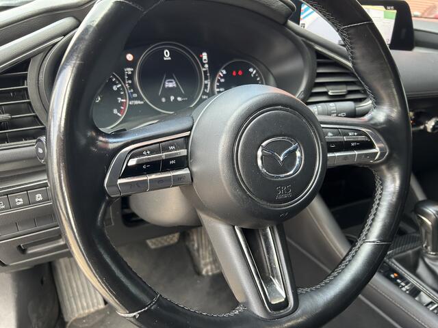 Mazda 3 2.0 e-SkyActiv-G M Hybrid 122 Luxury // FULL LED // NAVI + CARPLAY // ADAPTIV CRUISE // PDC // 360 CAMERA // BOSE AUDIO