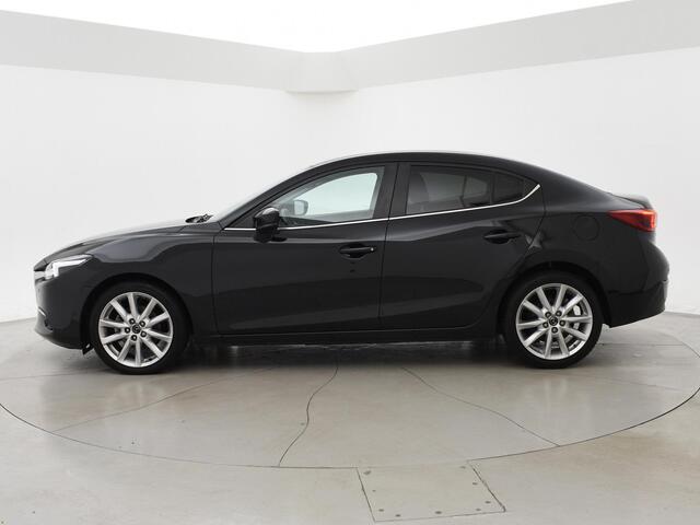 Mazda 3 2.2 SkyActiv-D 150 PK DIESEL GT-M + LEDER | ADAPTIVE CRUISE | STUURVERW. | BOSE | 18 INCH