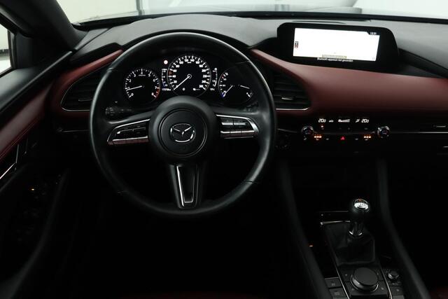 Mazda 3 2.0 SkyActiv-X Luxury | Head-Up | Leder | Stoel & stuurverwarming | BOSE Sound | Carplay | Adaptive cruise | Camera | Memory | Navigatie | Full LED | Keyless