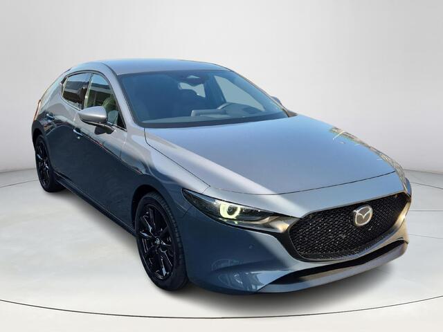 Mazda 3 2.0 e-SkyActiv-X M Hybrid 186 Takumi | Lederen bekleding | Bose audiosysteem | Navigatie | Stoelverwarming |