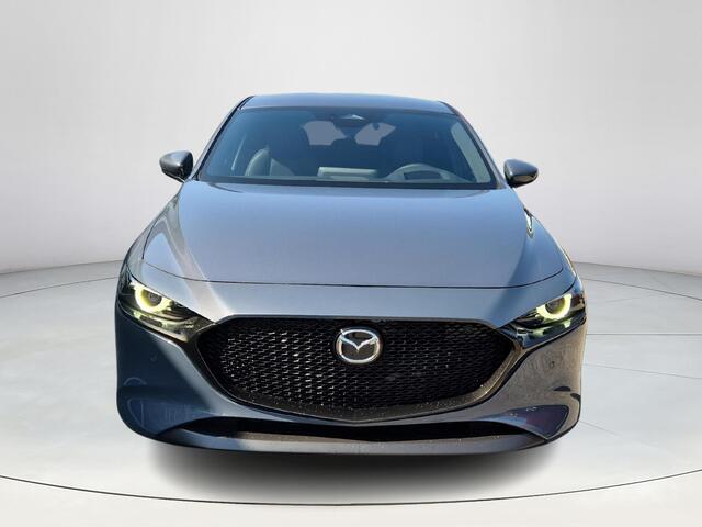 Mazda 3 2.0 e-SkyActiv-X M Hybrid 186 Takumi | Lederen bekleding | Bose audiosysteem | Navigatie | Stoelverwarming |