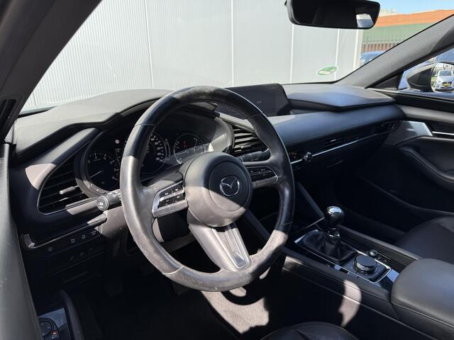 Mazda 3 2.0 e-SkyActiv-G M Hybrid 122 Comfort met Bose / Cruise Control /Automatische airco/ Dodehoek detectie/ LED koplampen/ Navigatie