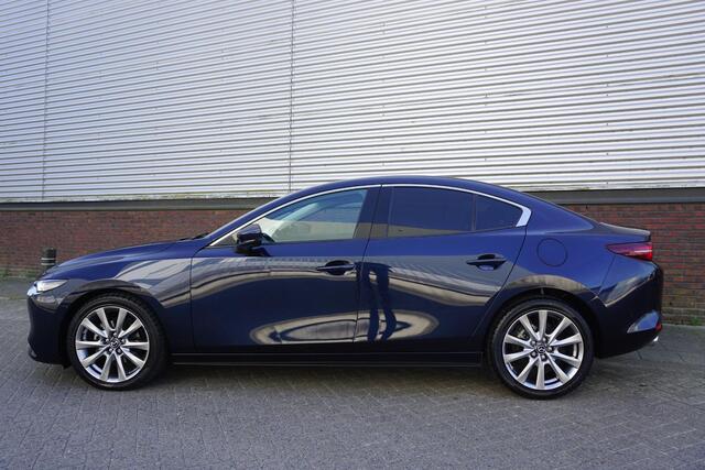 Mazda 3 2.0 e-SkyActiv-X M Hybrid 180PK Luxury/Leer/ 18Inch/Bose/Head-Up.