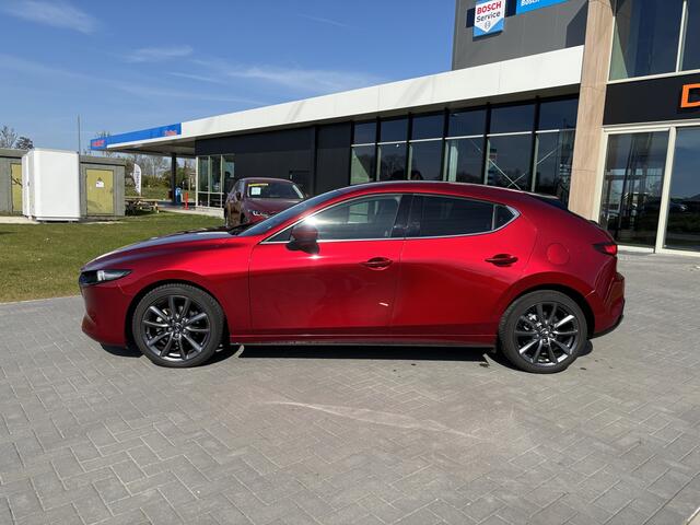 Mazda 3 2.0 e-SkyActiv-G M Hybrid Sportive Bose I HUD I Carplay