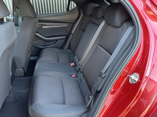 Mazda 3 2.0 e-SkyActiv-G M Hybrid Sportive Bose I HUD I Carplay