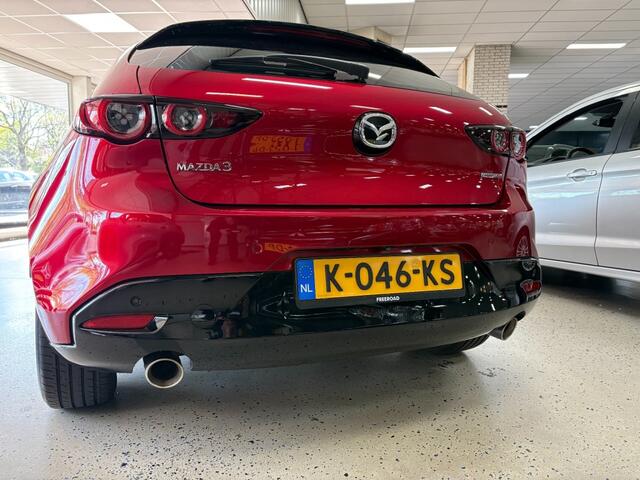 Mazda 3 2.0 e-SkyActiv-X MHybrid Bose 180pk Vol Leder Headup Navi