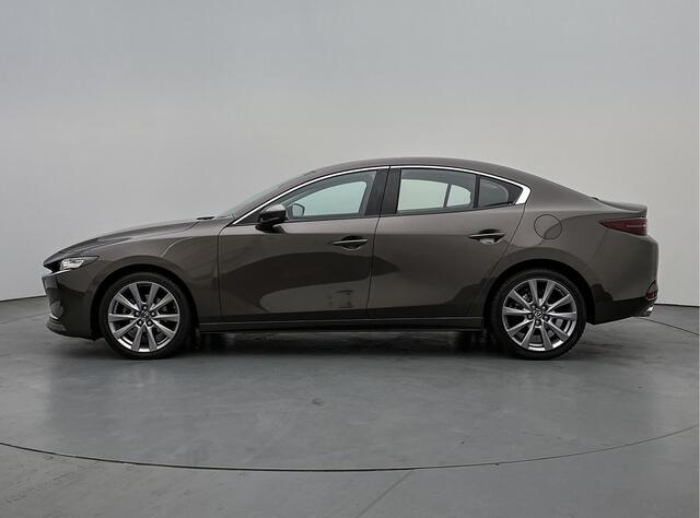 Mazda 3 2.0 e-SkyActiv-X M Hybrid 180 Comfort met Bose | Head-up Display | 18 Inch Lichtmetaal | Stoel en stuurverwarming |