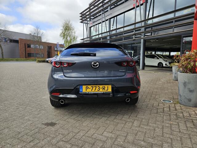 Mazda 3 2.0 SA-G Comf. Bose