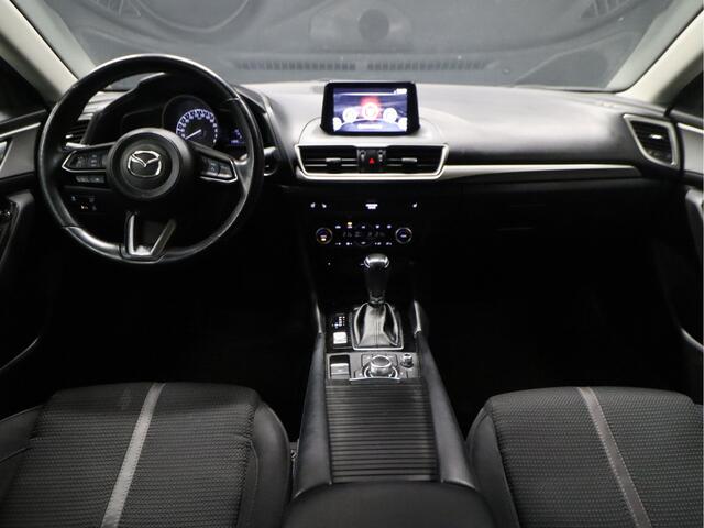 Mazda 3 2.0 SkyActiv-G 120 SkyLease GT [APPLE CARPLAY, PDC V+A, STOEL- EN STUURVERWARMING, CRUISE CONTROL, CLIMATE CONTROL, NAVIGATIE, NIEUWSTAAT]