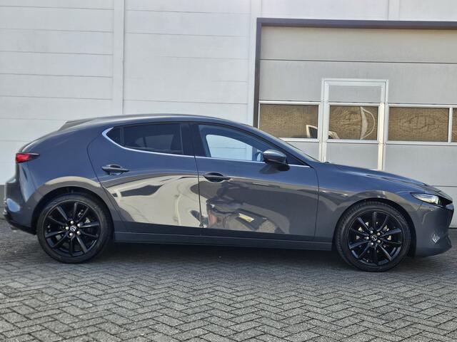 Mazda 3 2.0 e-SkyActiv-X M Hybrid 180 Luxury / Automaat!