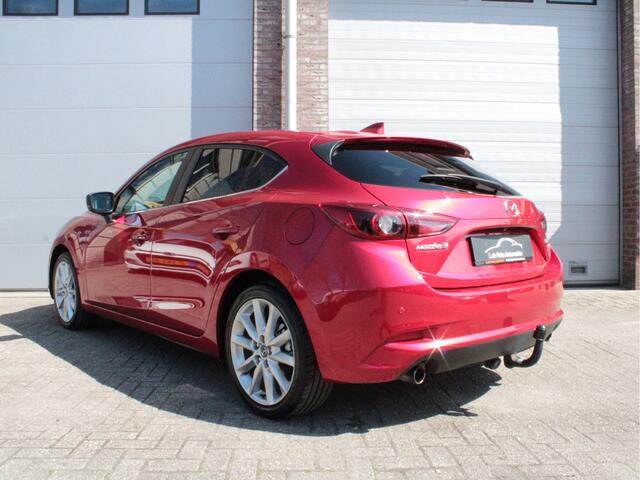 Mazda 3 2.0 SkyActiv-G 120 GT-M Voll opties/Trekhaak/Garantie