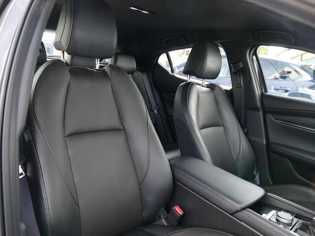 Mazda 3 2.0 e-SkyActiv-G M Hybrid 122 Comfort | Leder | Camera | Stoelverwarming | RIJKLAARPRIJS!