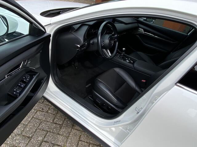 Mazda 3 2.0 e-SkyActiv-X M Hybrid 180 Luxury Mazda Mazda3