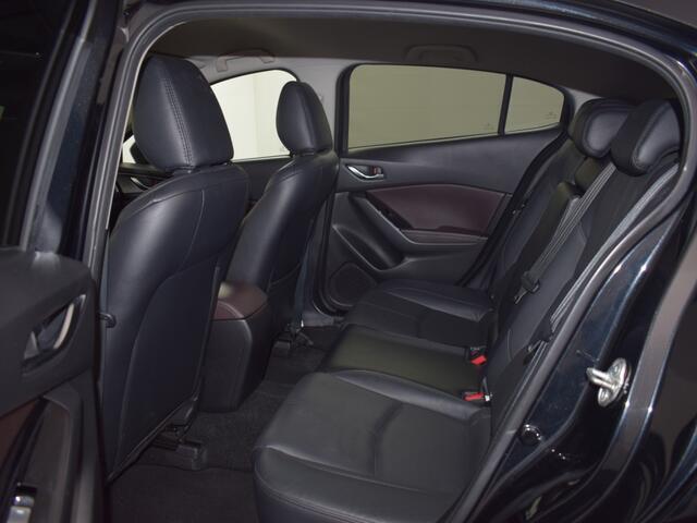 Mazda 3 2.0 GT-M AUTOMAAT LEER NAVI 18"LMV CAMERA