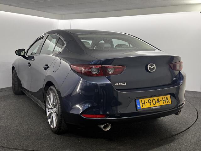 Mazda 3 2.0 e-SkyActiv-X M Hybrid 180 Comfort met Bose / Sedan / NL auto / BTW auto / Dealer Onderhouden / Leder / Navi / Bose