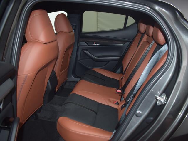 Mazda 3 2.0 e-SA-X Nagisa NAVI CARPLAY BOSE® *DEMO*